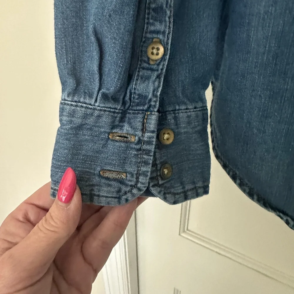 Universal Thread Blue Denim Shirt - Picture 5 of 9